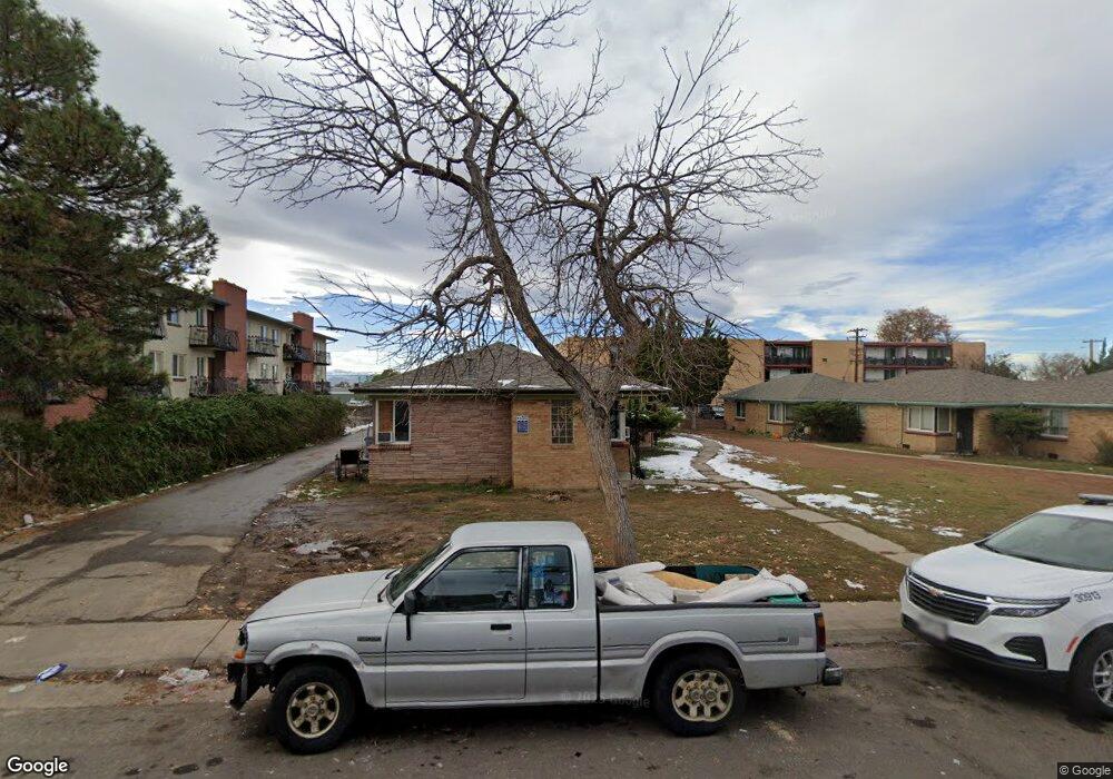 1561 Nome St, Aurora, CO 80010 - photo 1