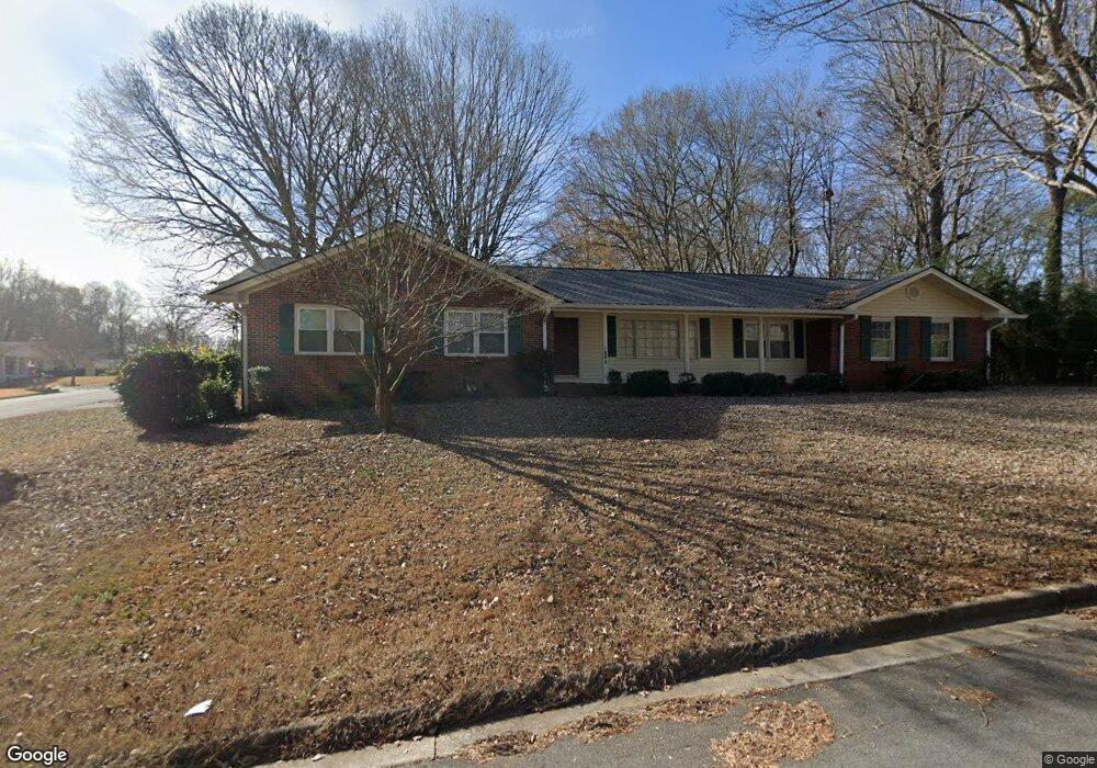 685 Crudup Dr, Gainesville, GA 30501 - photo 1