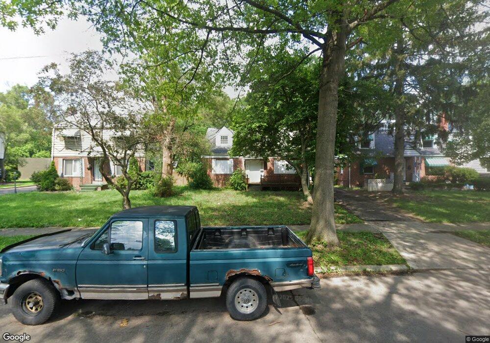 102 Mayfair Blvd, Columbus, OH 43213 - photo 1