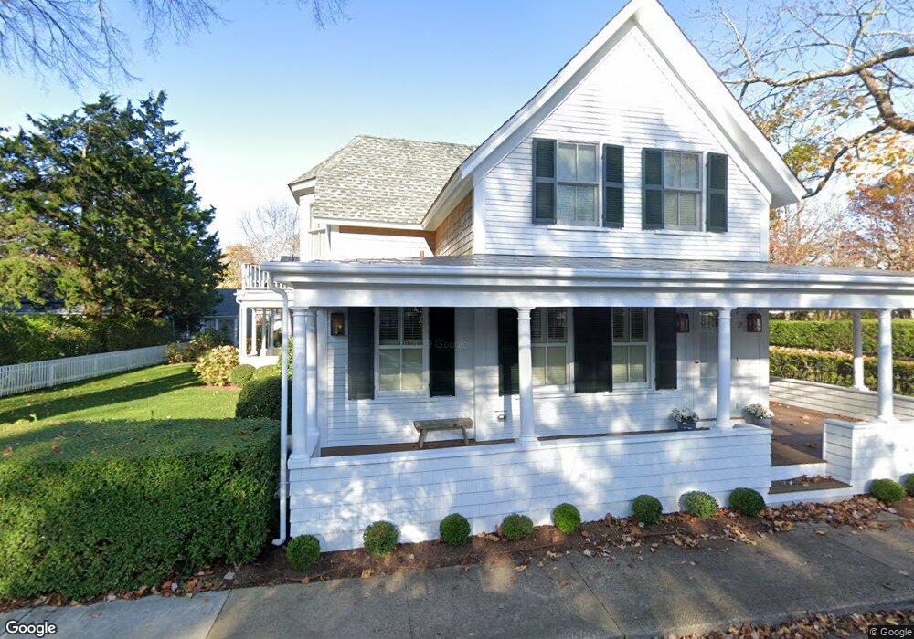 74 School St, Edgartown, MA 02539 - photo 1