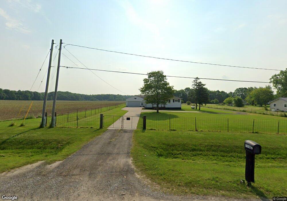 11162 N Genesee Rd, Clio, MI 48420 - photo 1