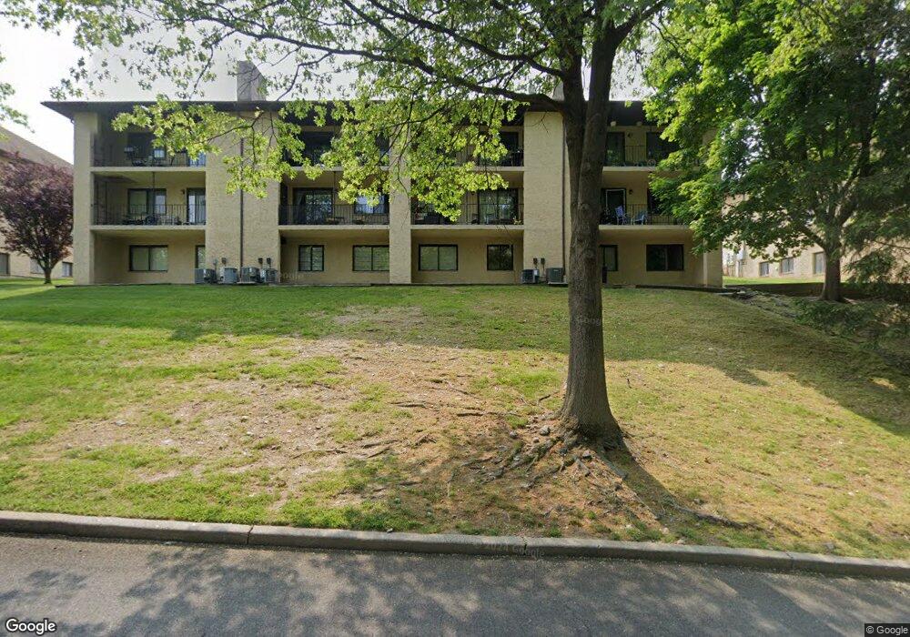 68 Omni Parc Dr unit I4, Nanuet, NY 10954 - photo 1