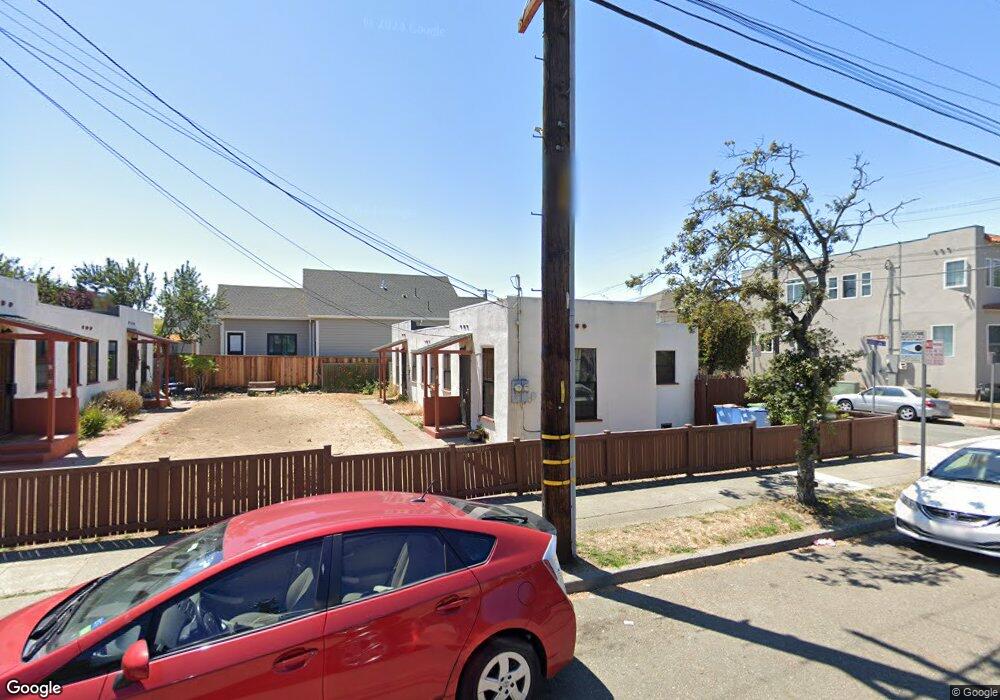 1430 Russell St, Berkeley, CA 94702 - photo 1