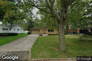 2905 S Cambridge Rd, Lansing, MI 48911
