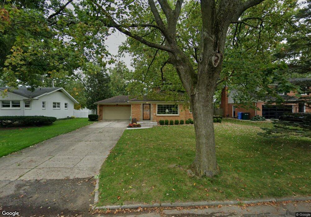 2905 S Cambridge Rd, Lansing, MI 48911 - photo 1