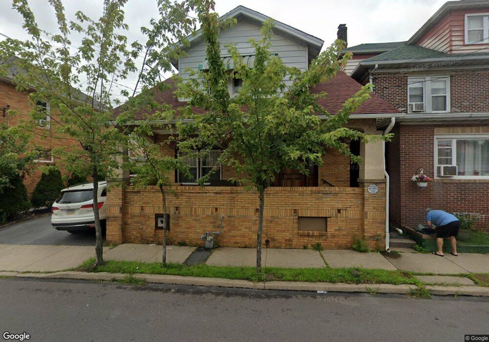 35 W 9th St, Hazleton, PA 18201 - photo 1