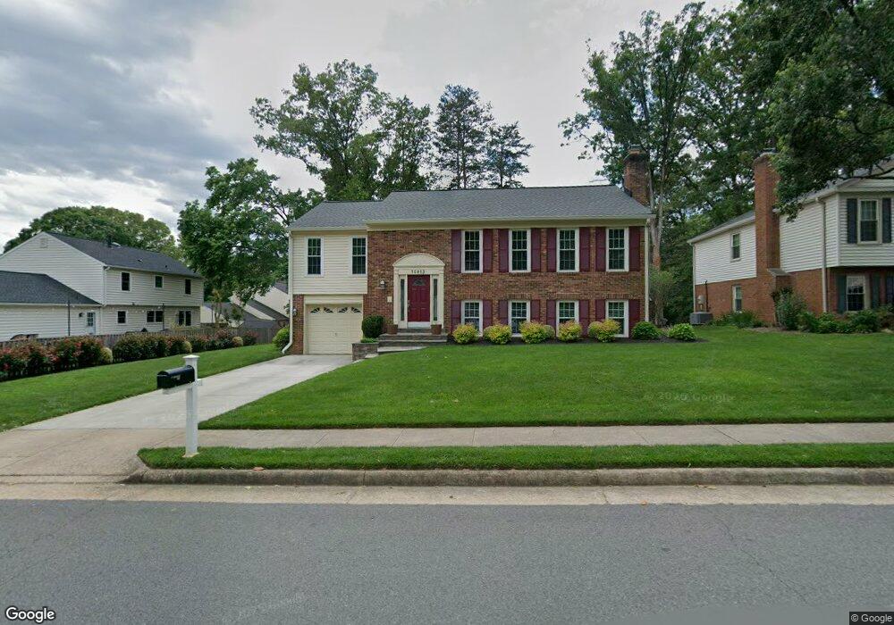 10813 Rippon Lodge Dr, Fairfax, VA 22032 - photo 1