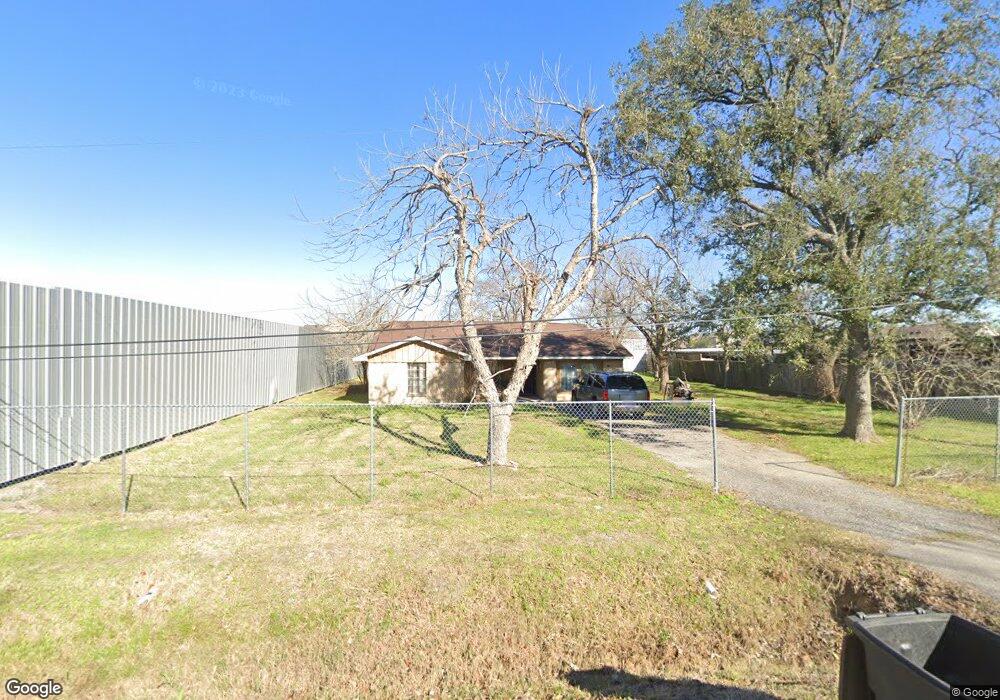 8615 Washam Rd, Houston, TX 77075 - photo 1