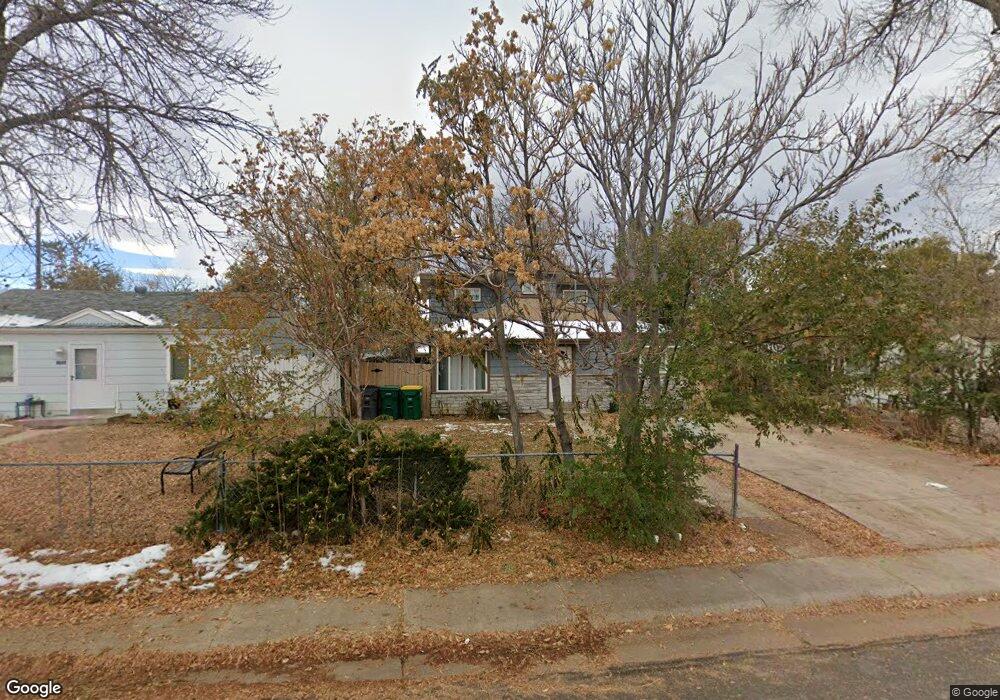 1741 Nome St, Aurora, CO 80010 - photo 1