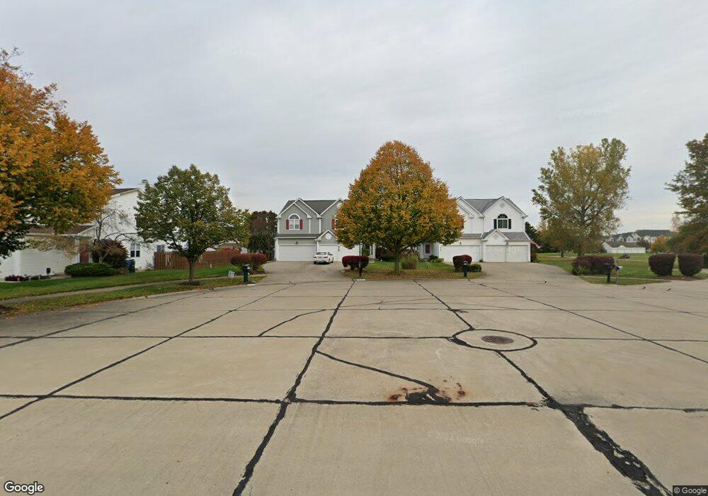 9795 Sugarbush Cir, Olmsted Falls, OH 44138 - photo 1