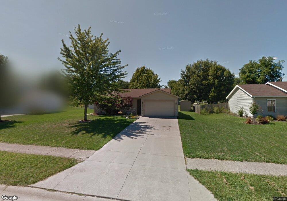 216 Columbian Ave, Bluffton, IN 46714 - photo 1