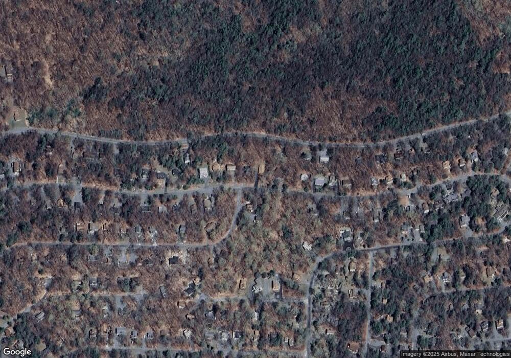 1094 Wallenpaupack Dr, Lake Ariel, PA 18436 - photo 1