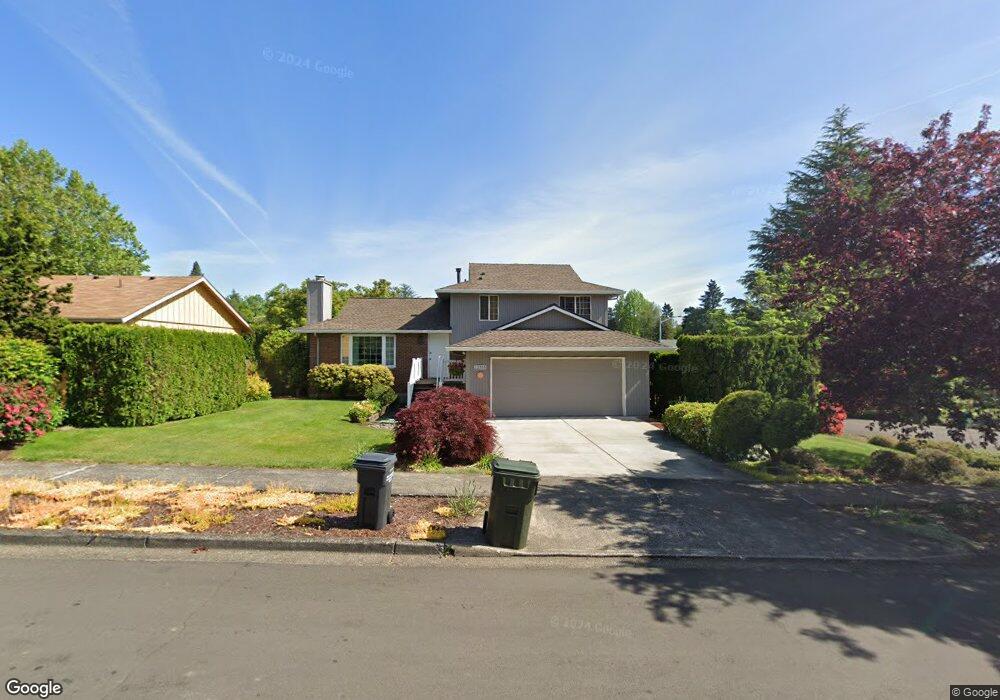 12315 SW Stillwell Ln, Beaverton, OR 97008 - photo 1