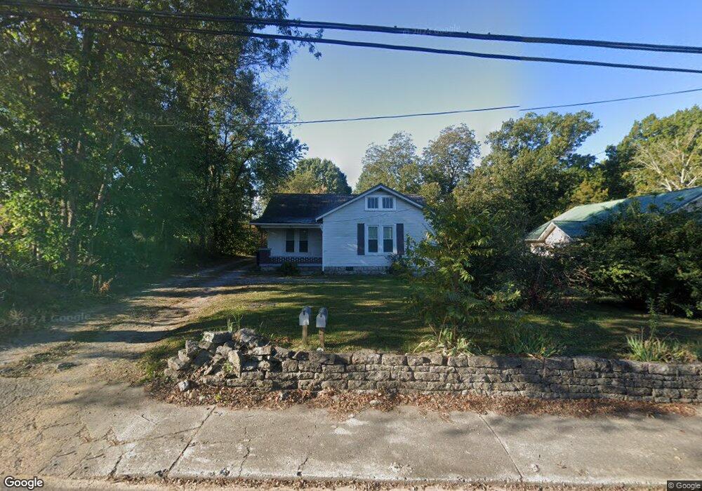 714 Belmont Ave, Shelbyville, TN 37160 - photo 1