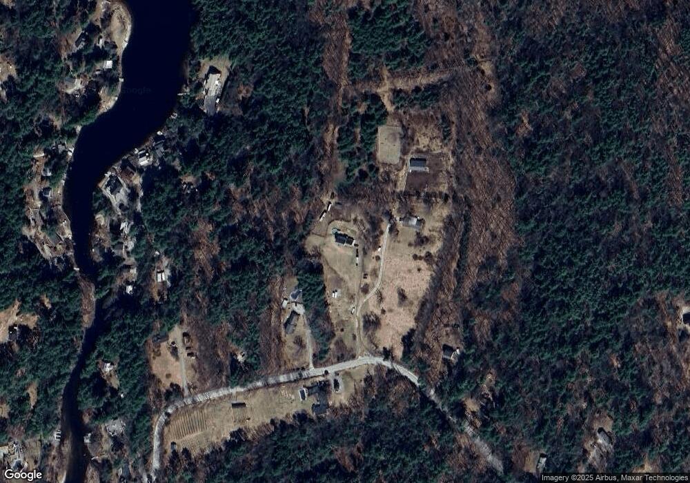 108 Abijah Bridge Rd, Weare, NH 03281 - photo 1