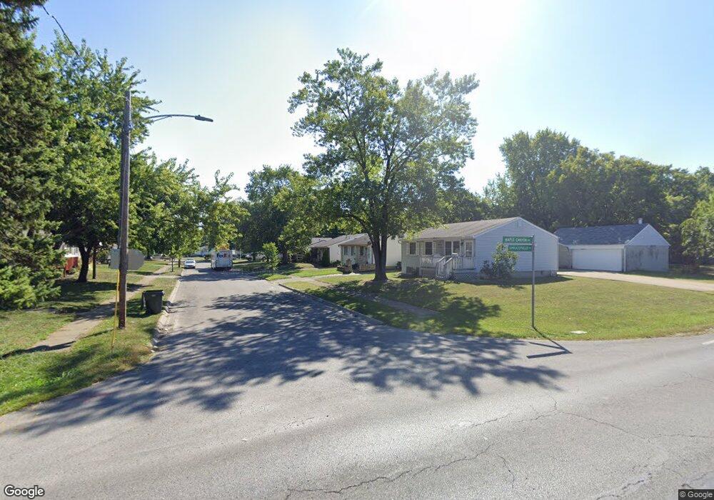 2121 Sprucefield Dr, Columbus, OH 43229 - photo 1