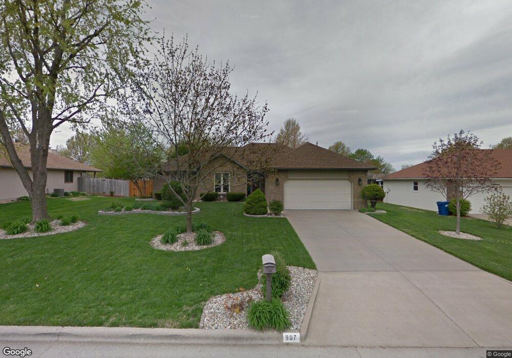 907 Erin Ct, Nixa, MO 65714 - photo 1