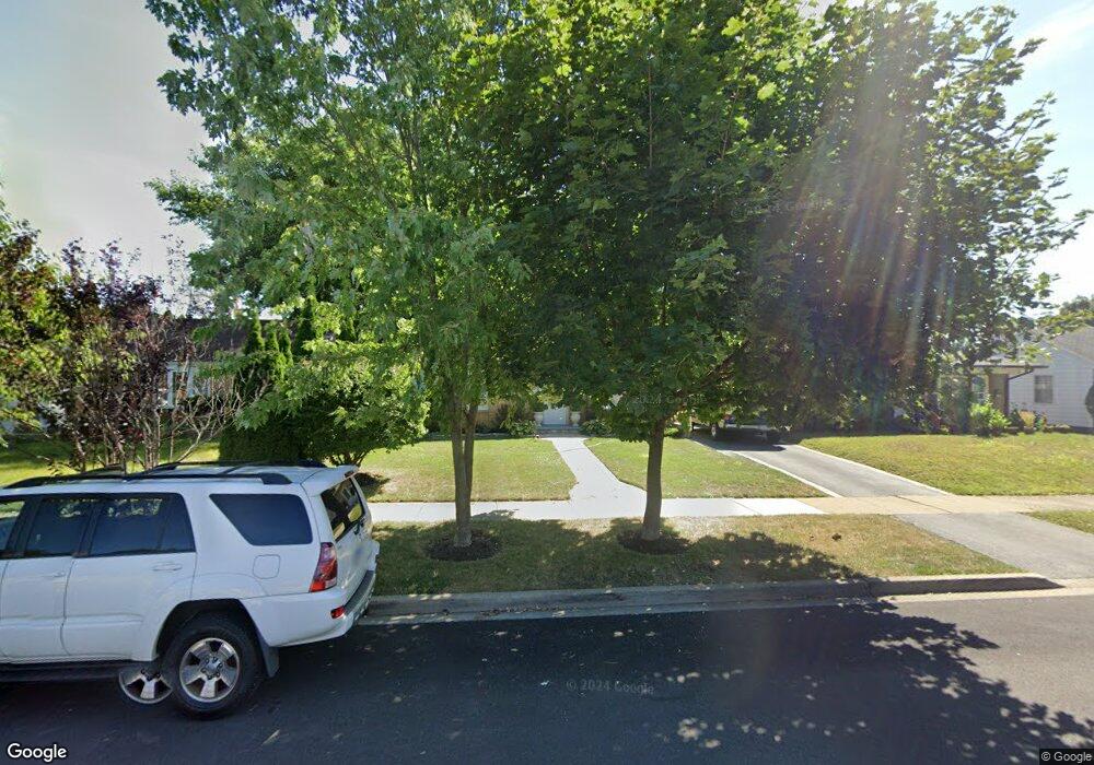 901 N Berwick Blvd, Waukegan, IL 60085 - photo 1