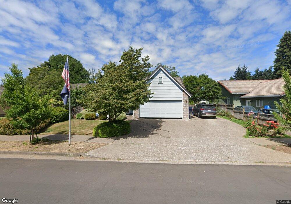 672 Poltava St, Springfield, OR 97477 - photo 1