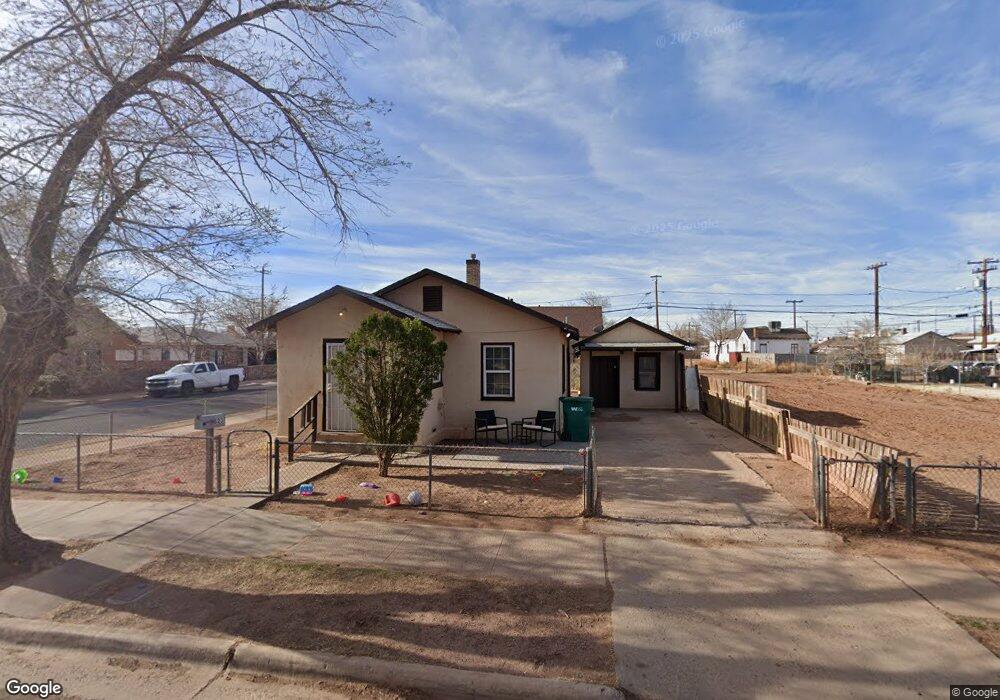 323 E Aspinwall St, Winslow, AZ 86047 - photo 1