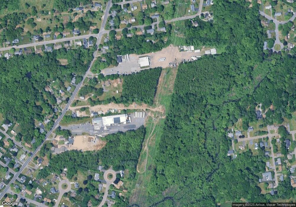 252 West St, Ludlow, MA 01056 - photo 1