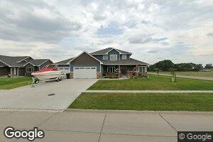 806 Kingston Cir, Sergeant Bluff, IA 51054