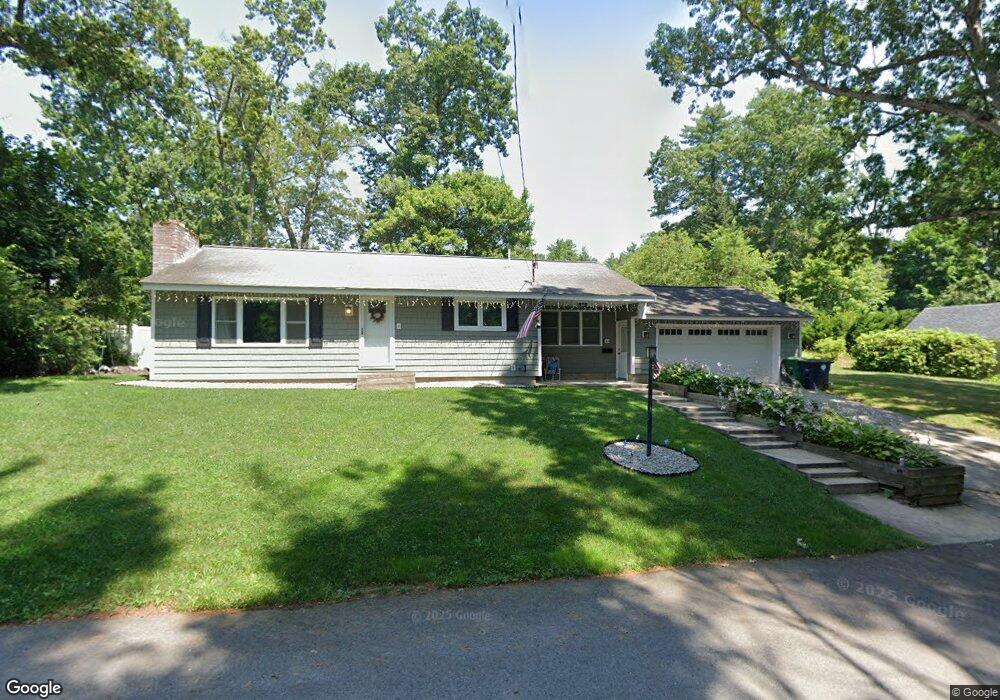 13 Lee St, Nashua, NH 03064 - photo 1