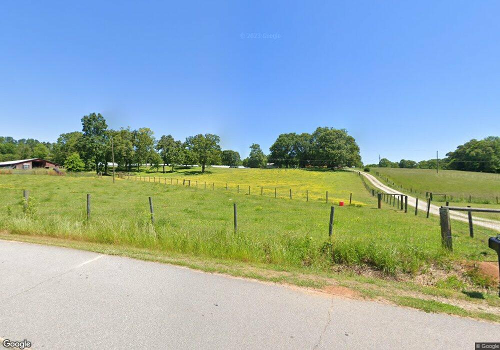 568 Sims Harris Rd, Gillsville, GA 30543 - photo 1