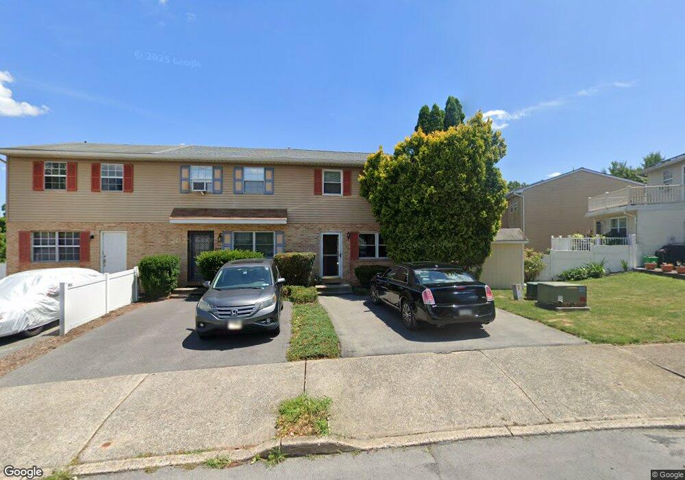 709 S Armour St, Allentown, PA 18103 - photo 1