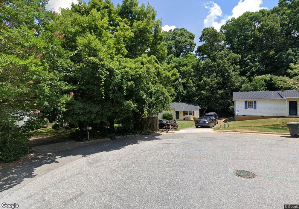 1008 Breeze Way Ct, Asheboro, NC 27203 - photo 1