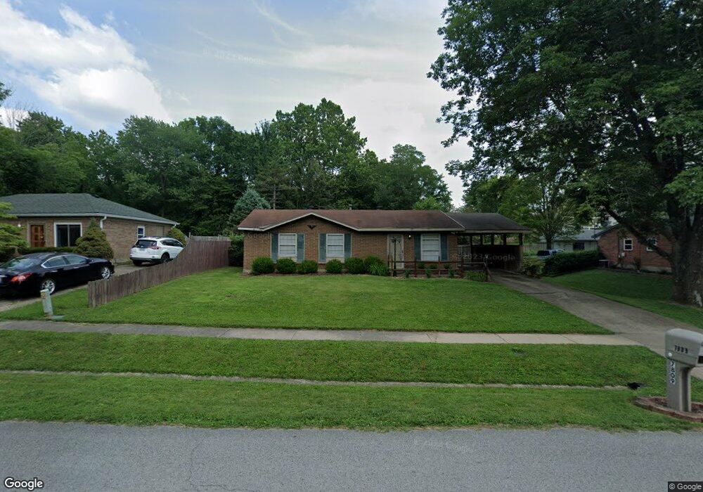 7809 Rochelle Rd, Louisville, KY 40228 - photo 1