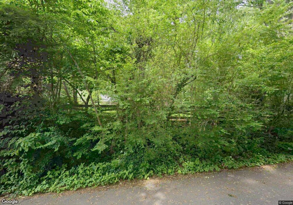 4700 Groves Ln, Fairfax, VA 22030 - photo 1