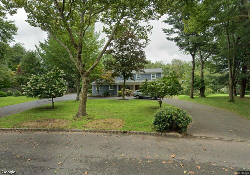 14 Round Hill Rd, Scotch Plains, NJ 07076 - photo 1