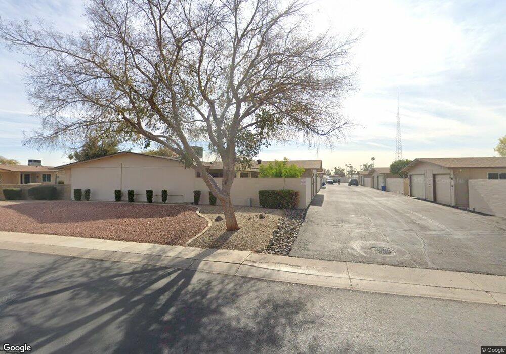 10721 W Santa fe Dr, Sun City, AZ 85351 - photo 1