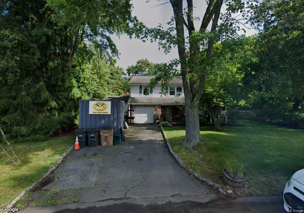 68 Barmore Dr W, Stamford, CT 06905 - photo 1