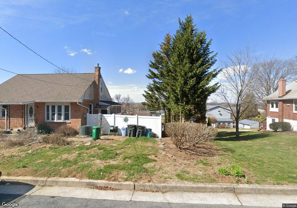 933A Highwood Ave, Reading, PA 19607 - photo 1