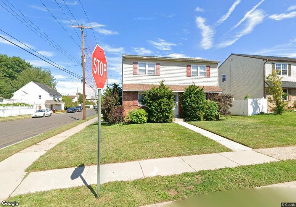 355 W 6th St, Lansdale, PA 19446 - photo 1