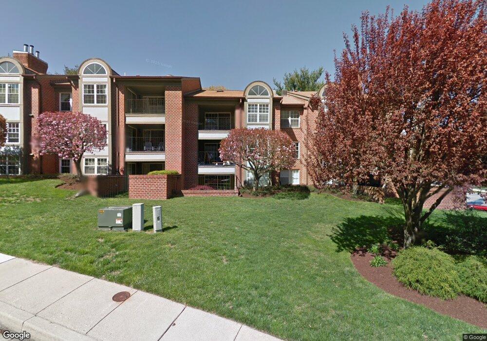 2203 Woodbox Ln unit B, Baltimore, MD 21209 - photo 1