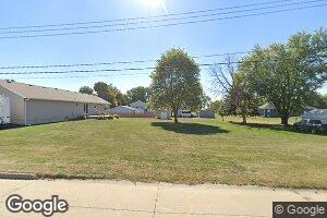 403 E Morrison St, Edgewood, IA 52042