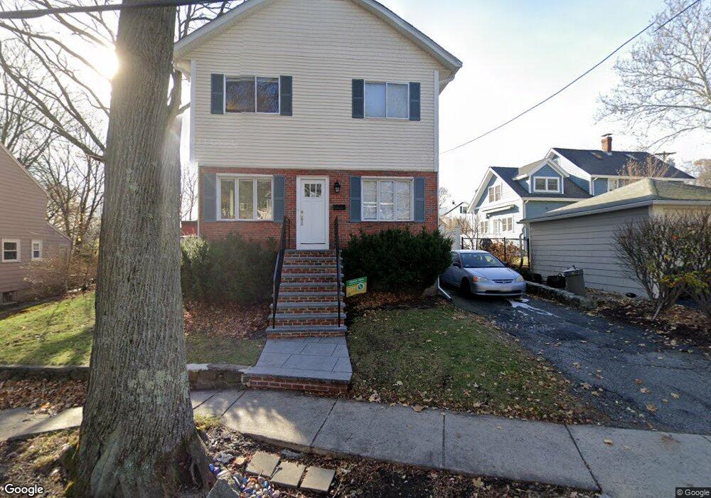 30 Longfellow Rd, Arlington, MA 02476 - photo 1