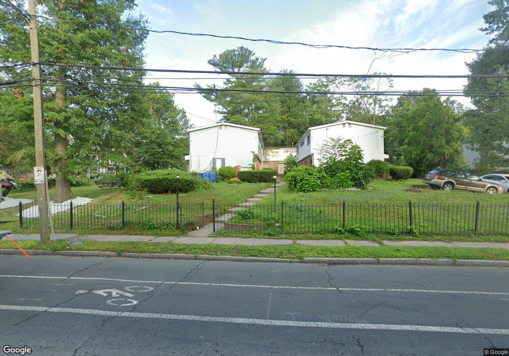 247 Vine St unit 6, Hartford, CT 06112 - photo 1