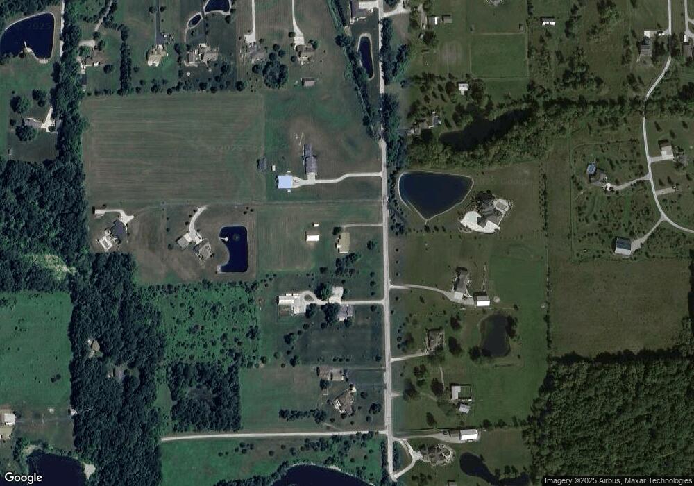 19019 Lochner Rd, Spencerville, IN 46788 - photo 1