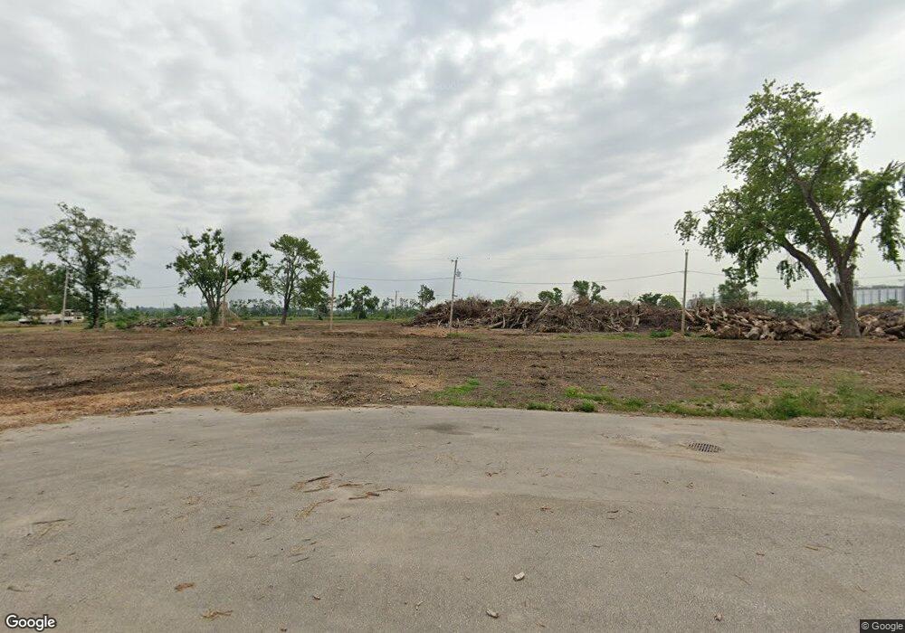 1421 5th St NW, Cedar Rapids, IA 52405 - photo 1