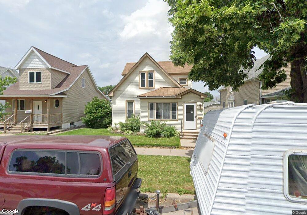 416 9th Ave SW, Cedar Rapids, IA 52404 - photo 1