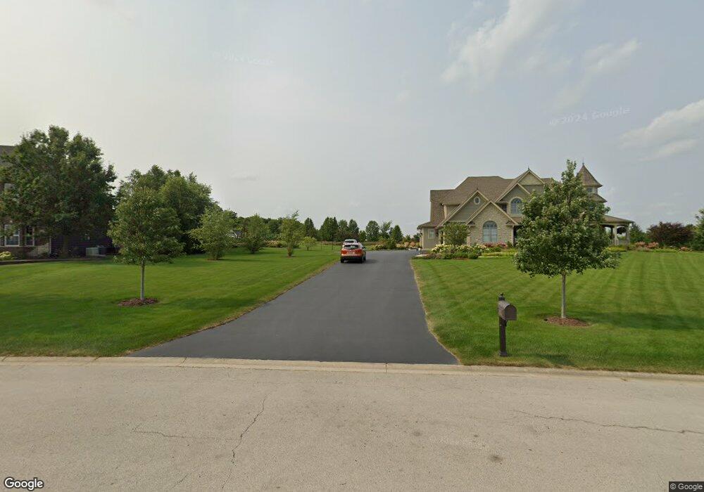 4669 Waa-Kee-sha Dr, Oswego, IL 60543 - photo 1