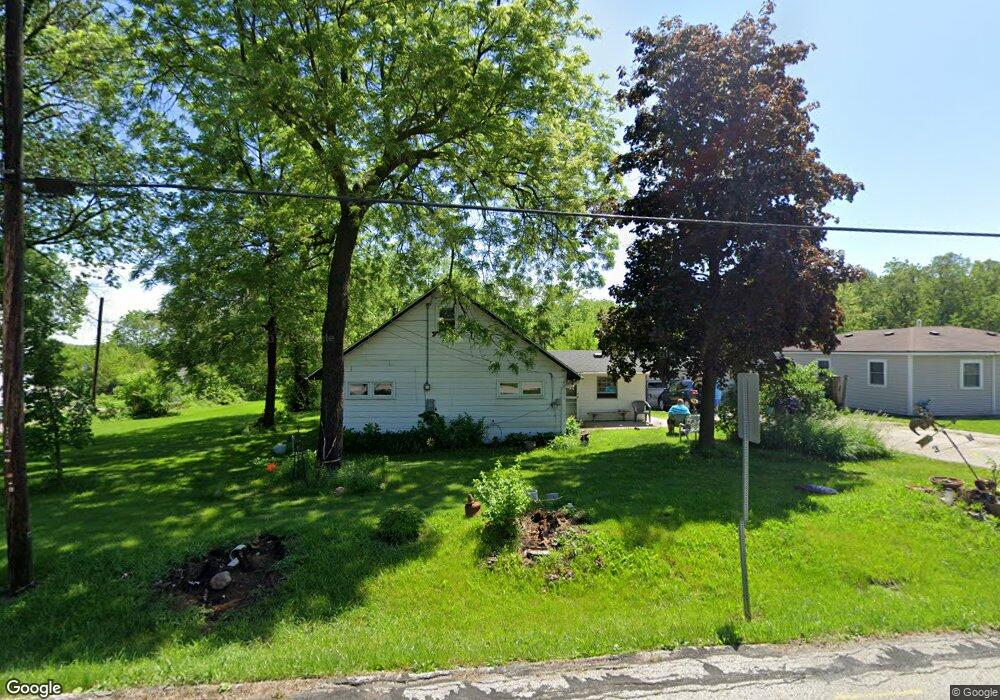 4765 NE 30th St, Des Moines, IA 50317 - photo 1