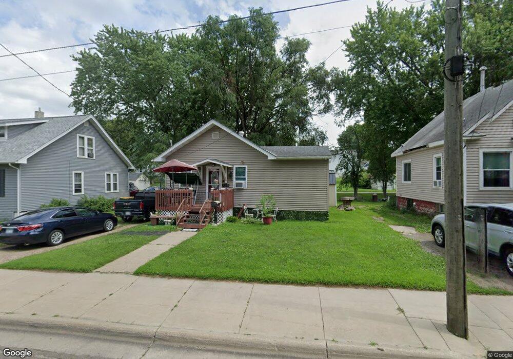 418 Garfield Ave, Albert Lea, MN 56007 - photo 1