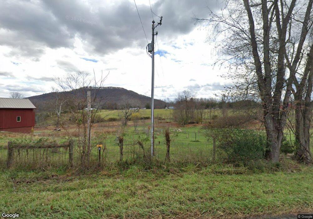 558 Castleton View Rd, Castleton, VA 22716 - photo 1