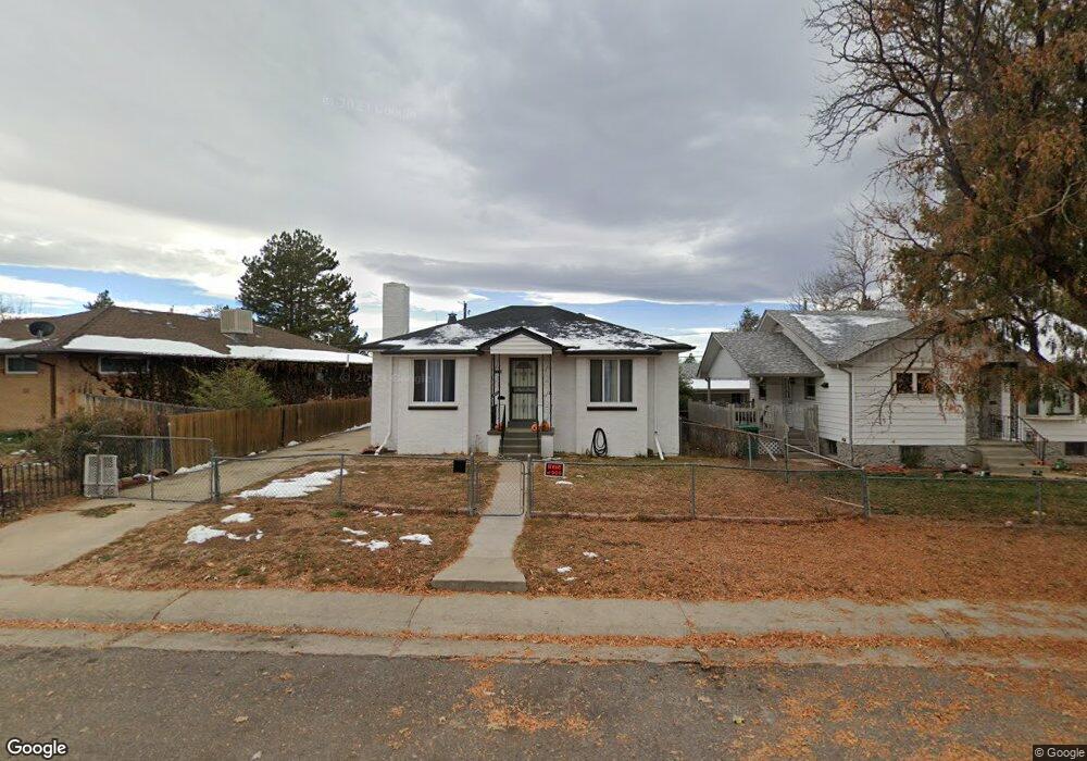 1215 Iola St, Aurora, CO 80010 - photo 1