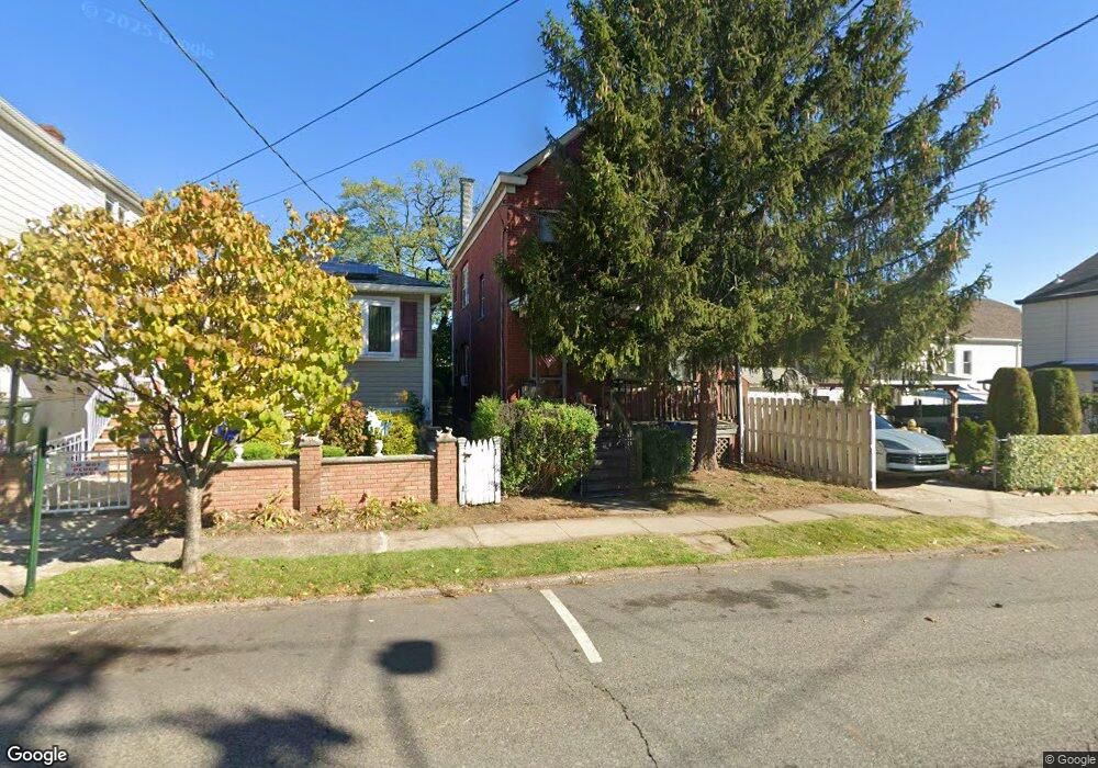 334 Ridgeley St, Perth Amboy, NJ 08861 - photo 1